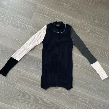 Paul Smith 리브 긴팔 니트 (늘어납니다)