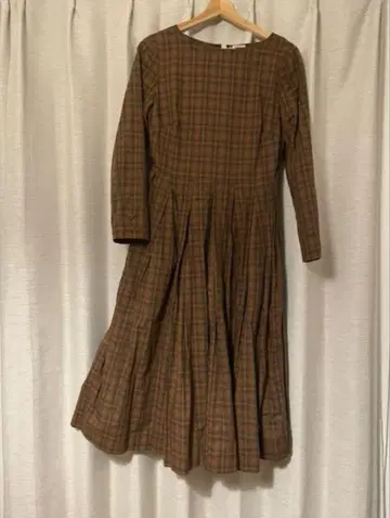 YAECA brown check onepiece