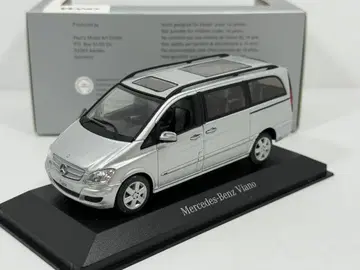 1/43 메르세데스 벤츠 W639 V 클래스 Viano 실버
