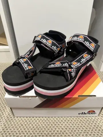 ellesse atmos 콜라보 스포츠 샌들