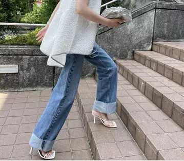 ZARA 와이드 레그 하이라이즈 데님