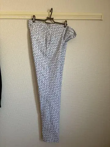 제이린드버그 골프 팬츠 미사용