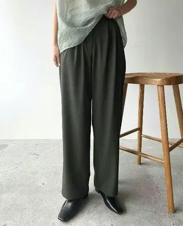 basic tuck pants CLANE 클라네
