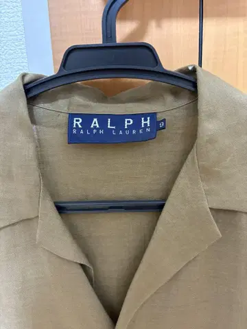 Ralph Lauren 카키색 버튼 셔츠 사이즈 9