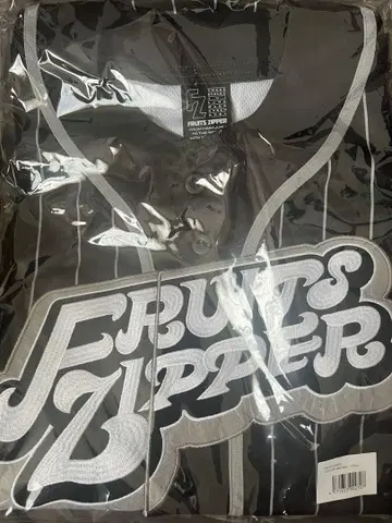 후르츠 지퍼 블랙 유니폼