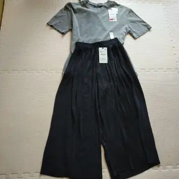 새상품 자라 셋업 XS/S 정가 8000엔 이상