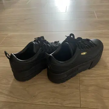 PUMA 블랙 플랫폼 스니커즈 통굽 22.5 36