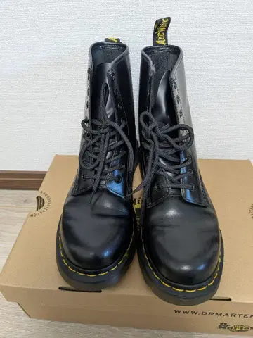 Dr. Martens 1460 W 블랙 부츠 UK 5 8홀