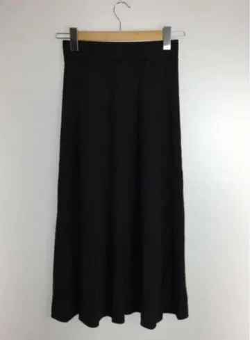 emmi atelier 블랙 롱 스커트