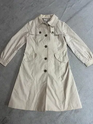LAURAASHLEY 트렌치코트