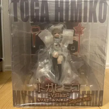 토가 히미코 -Villain- 1/7 스케일 피규어 Sepia ver.