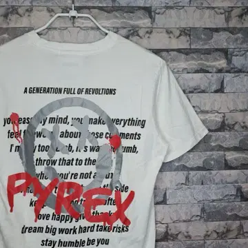 [ 새상품급! ] PYREX 파이렉스 백 프린트 티셔츠 화이트 M 사이즈