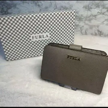 FURLA 그레이 접이식 지갑
