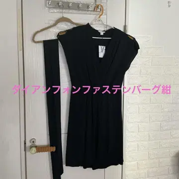 다이앤 폰 파스텐버그 네이비 원피스
