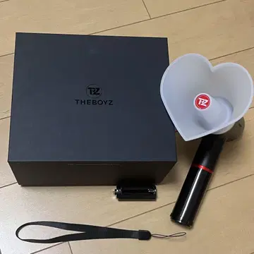 THE BOYZ 응원봉