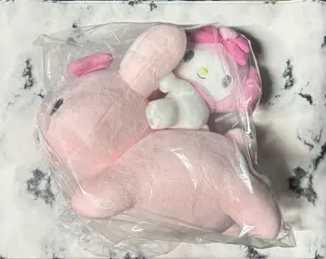미개봉 새상품 마이멜로디 토끼 얹혀있는 봉제 인형