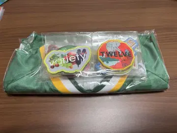 Mrs. GREEN APPLE 10 게임 셔츠와 와펜