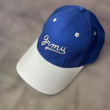 GRMY 자수 로고 캡 파랑과 화이트