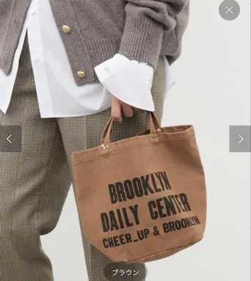 Logo bag small. 미사용 새상품 완판템
