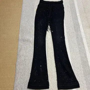 GUAPI 블랙 플레어 팬츠 스웨트 팬츠 28