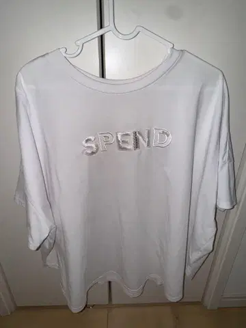 오버 사이즈 화이트 티셔츠 SPLEND 자수