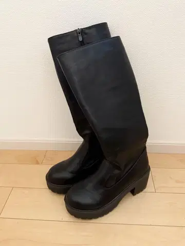 롱 부츠 블랙 5cm 통굽