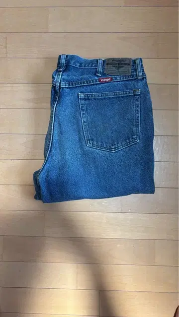 Wrangler 프리미엄 퀄리티 데님