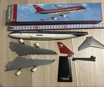 노스웨스트 B747-400 모형