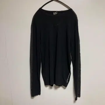 EMPORIO ARMANI EA7 블랙 긴팔 티셔츠
