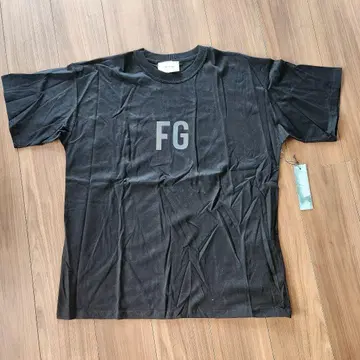 FG 로고 블랙 티셔츠