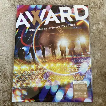 WEST. AWARD 아레나 투어 Blu-ray 최초 한정판
