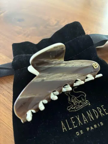 ALEXANDRE DE PARIS 헤어 클립 브라운