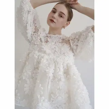 Acka flower peplum blouse 화이트