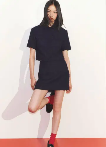 H&M 에이치앤엠 부클레 위브 반팔 재킷 네이비 XS