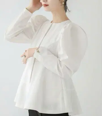 fitmore 페플럼 블라우스