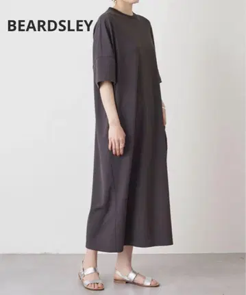 정가 25,000엔 BEARDSLEY 드라이 터치 사슴 원피스