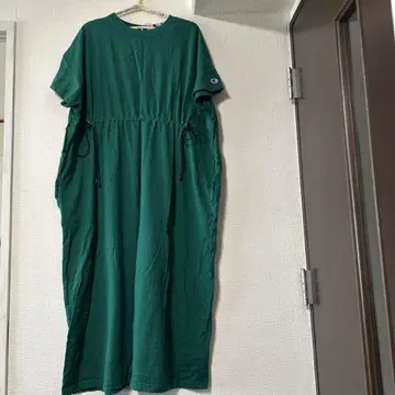 프릭스스토어 챔피온 원피스