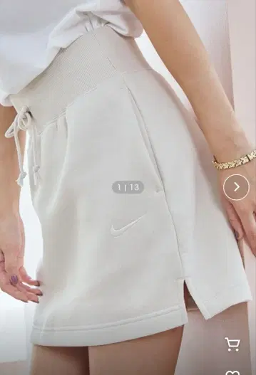 Nike 화이트 맨투맨 스커트 M