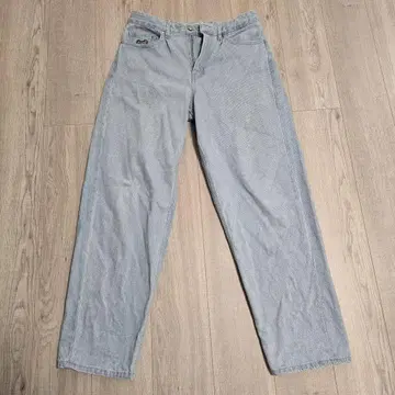 huf cromer 스트레이트 레그 데님 32