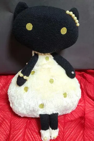 아츠코 마타노 봉제 인형