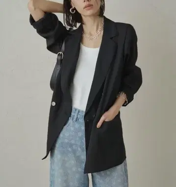 Loungedress [워셔블!] 린넨 라이크 시어 자켓 블랙
