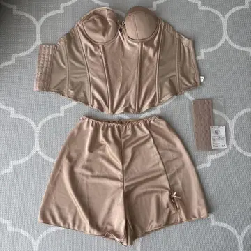 브라이덜 이너(뷔스티에&플레어 팬츠)