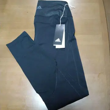 adidas 블랙 레깅스 L 사이즈