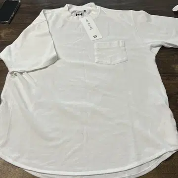 헬리한센 T셔츠