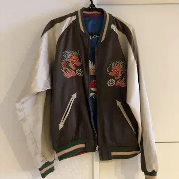 스카잔 Tokyo Japan 리버서블
