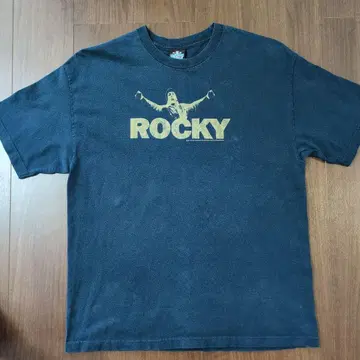 영화 ROCKY 프린트 티셔츠 네이비