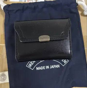 이케노하타긴카와텐 Dual 새들 풀업 컴팩트 월렛