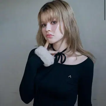 andmary Ravi fur tops black