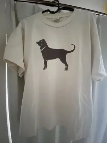 The Black Dog 티셔츠 L 사이즈