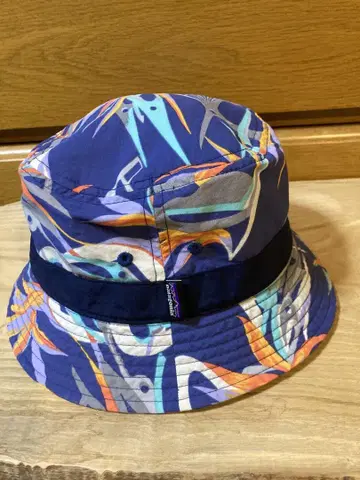 Patagonia 버킷 햇 네이비/멀티 컬러 S 사이즈